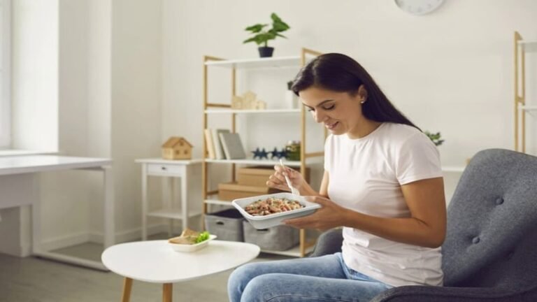 Clean the Sky – High-Barrier Food Containers