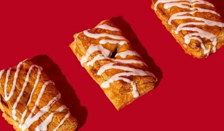 Crispy Cuban Apple Pastries : Apple Pastelito