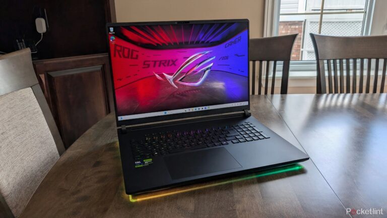 I used a gaming laptop for the first time (and I was blown away)
