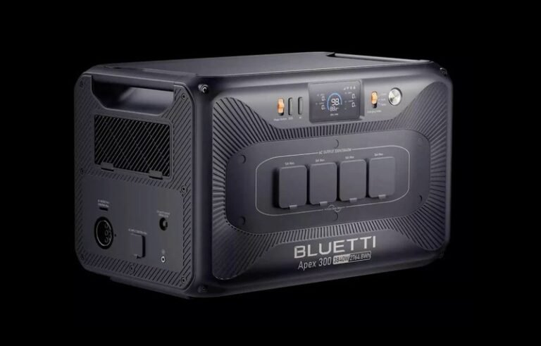 Modular Backup Battery Systems : BLUETTI Apex 300