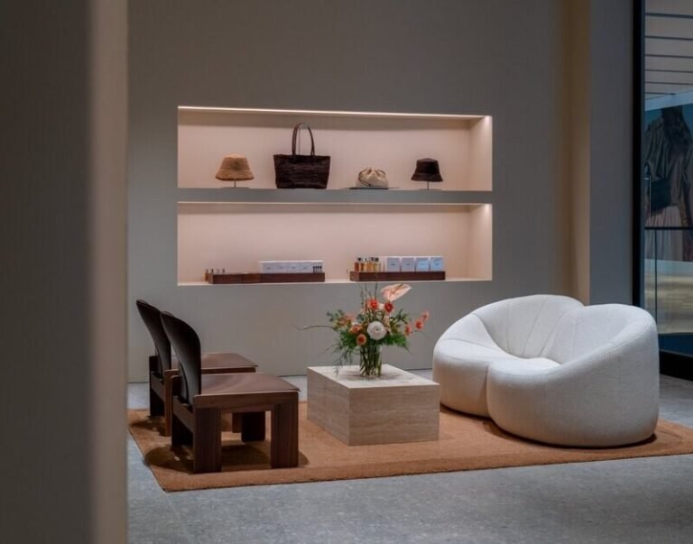 Eco-Conscious Retail Expansions : COS boutique