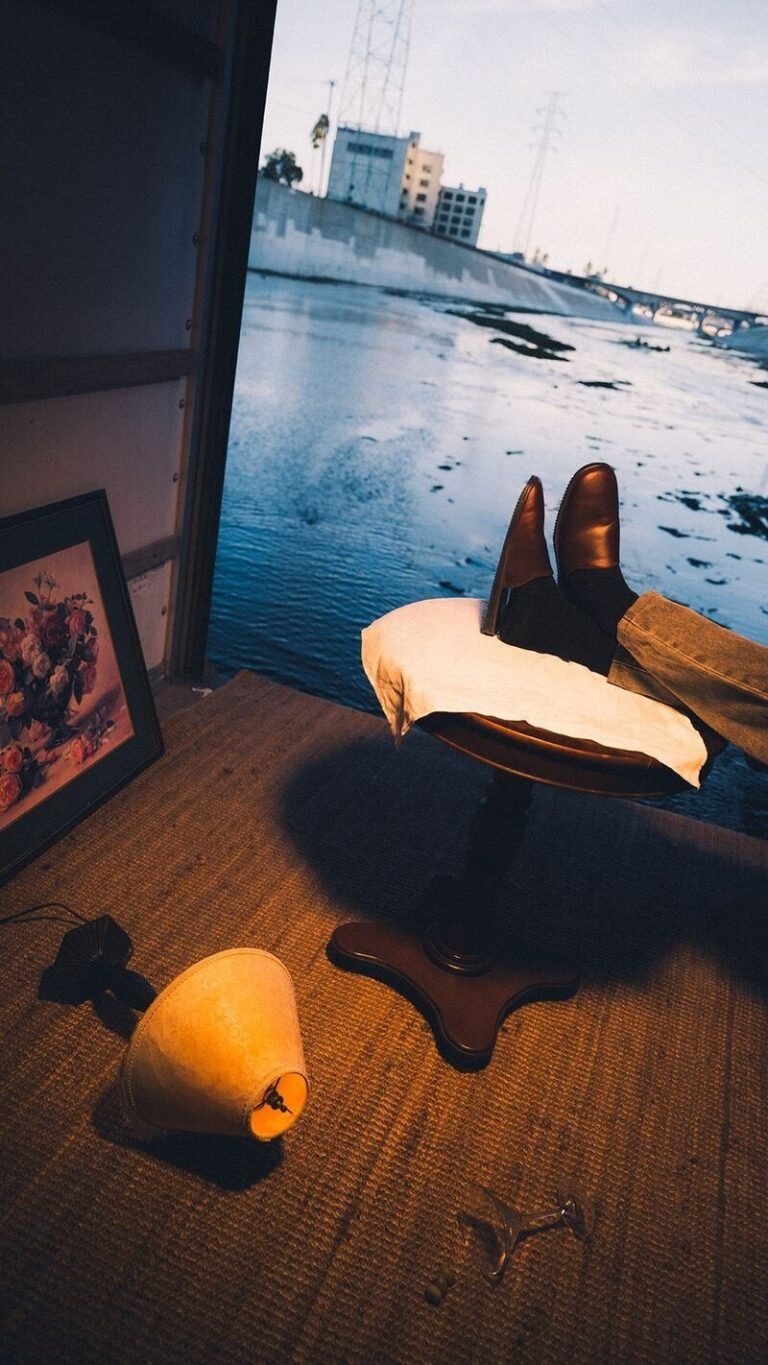 Comfort-Centric Collaborative Mules : gilette mule