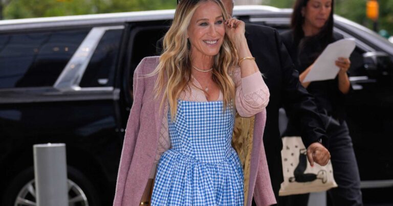 15 Gorgeous Gingham Dresses to Nail Sarah Jessica Park’s Style