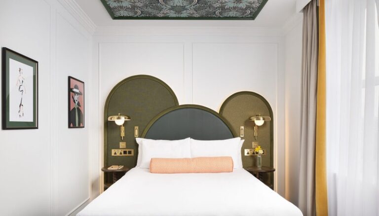 Clean the Sky – Revitalized Sustainability-Forward Hotels