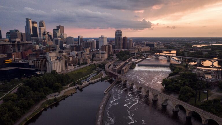 An electric car share program helps people get around in the Twin Cities » Yale Climate Connections