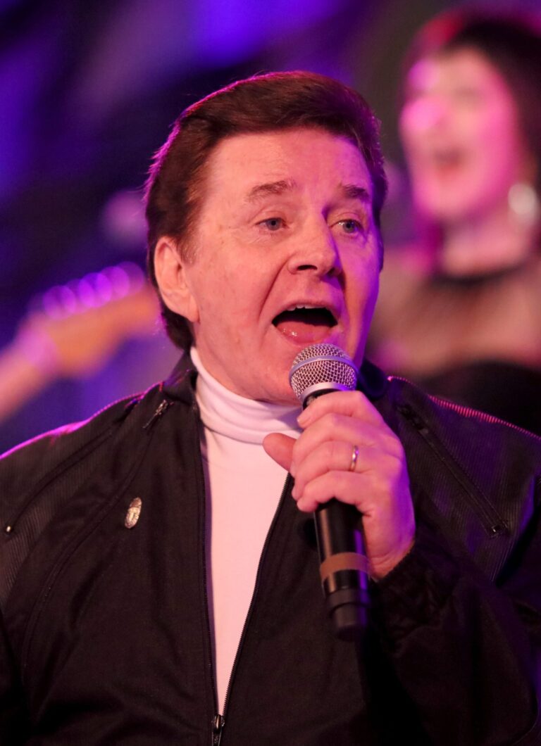 Former Teen Idol Passes Away at 81