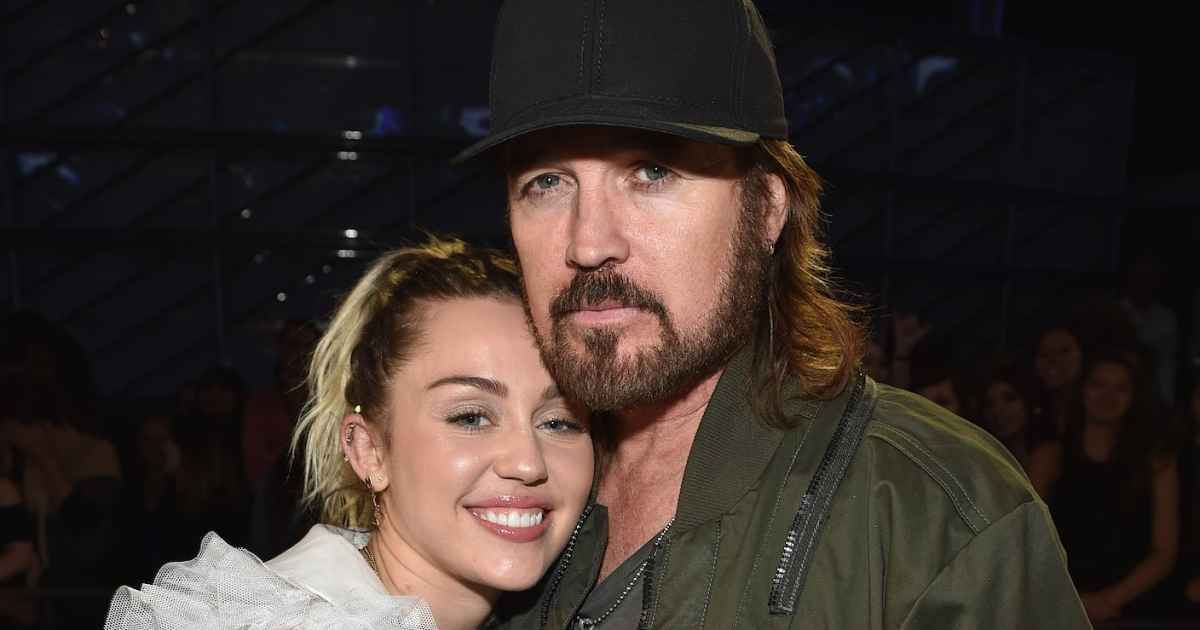 GettyImages-686518430-Miley-Billy-Ray.jpg