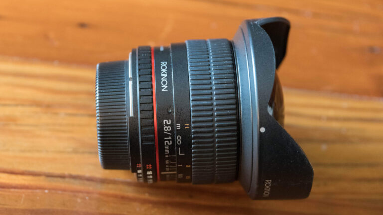 Three reasons why you should use your lens hood