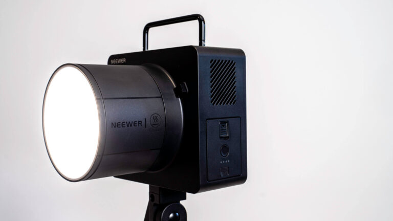 Neewer Q6 Studio Strobe: Professional results at an affordable price