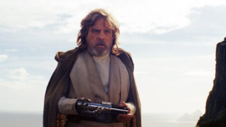 Mark Hamill Recalls Dark Idea For Luke In ‘Star Wars: The Last Jedi’