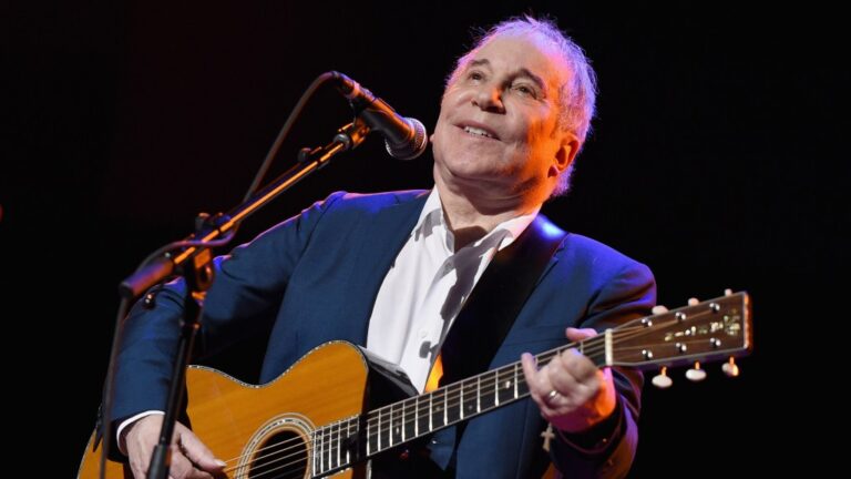 Paul Simon Cancels 2 Tour Dates For “Minor” Surgery