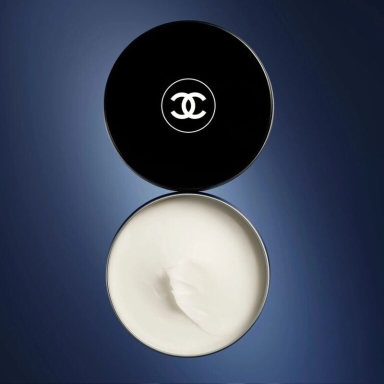 Bleu De Chanel All-Over Fragrance Balm
