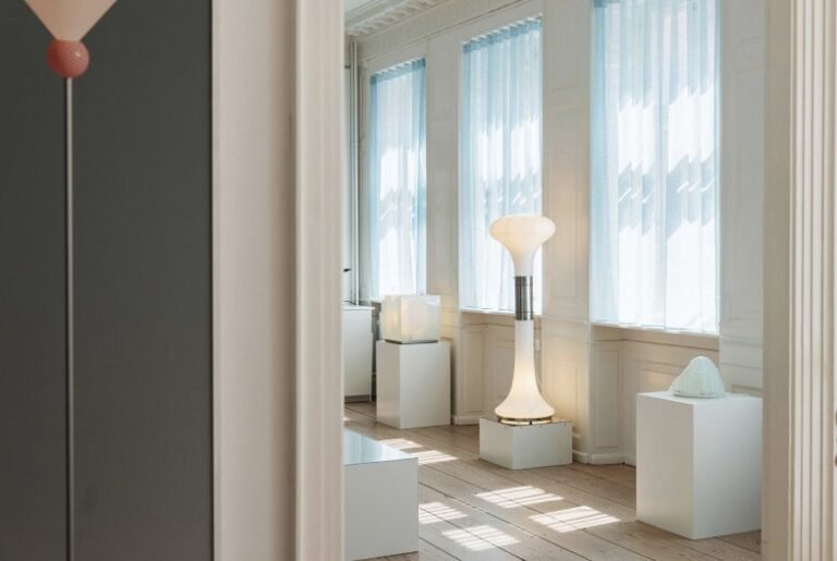 Retrospective Lighting Exhibitions : Carlo Nason
