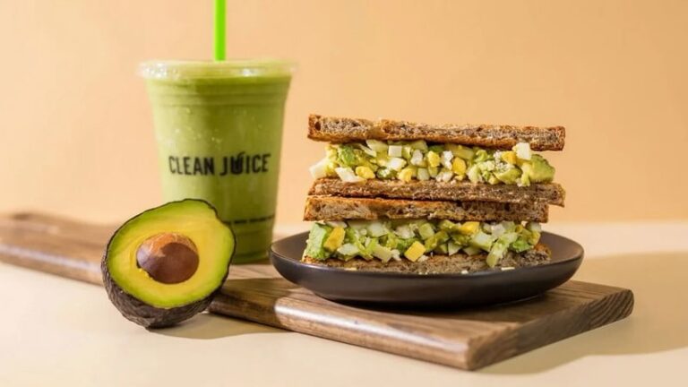 Consumer-Driven Juice Bar Menus : Clean Juice menu