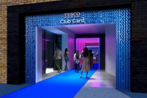 Throwback Cardholder Pop-Ups : Club Card pop-up