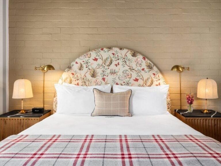 Jute Rug Hotel Furnishings : le petit pali