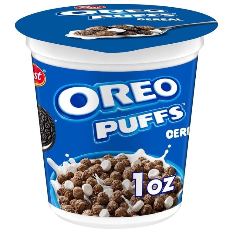 Snacking-Friendly Cookie Cereals : Oreo Puffs cereal cups