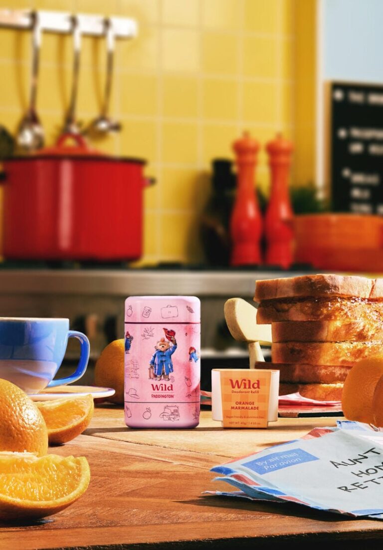 Playful Reusable Cartoon Deodorants : Wild x Paddington case