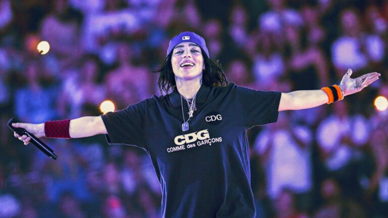Billie Eilish Celebrates Irish Crowd Looking ‘Exactly Like’ Her