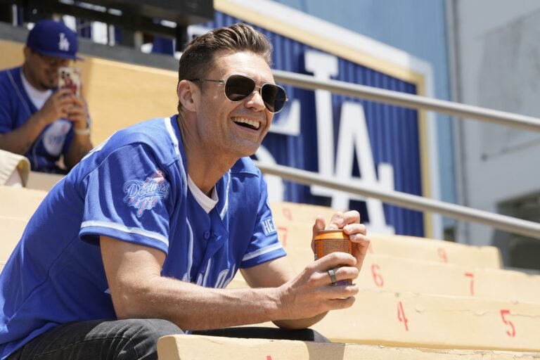 Ryan Seacrest Frightens Fans With ‘Frail’ Appearance