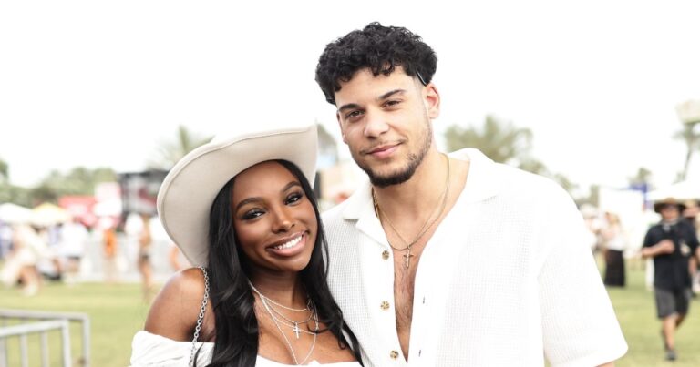 Love Island Season 6 Stars JaNa and Kenny Spark Split Rumors