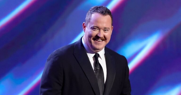 Shane Gillis’ Jokes About Bill Belichick, Aaron Rodgers at 2025 ESPYs
