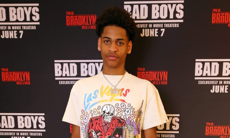 Kiyan Anthony & Angel Bradley Spark Baewatch With Cozy Photos