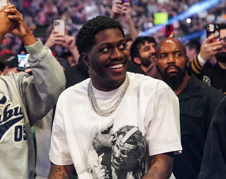 Social Media Pops OFF Over Rare Pics Of His Father