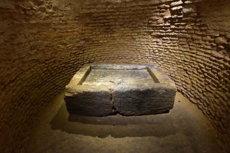 Prehistoric Spanish people transported 2-tonne stone by boat