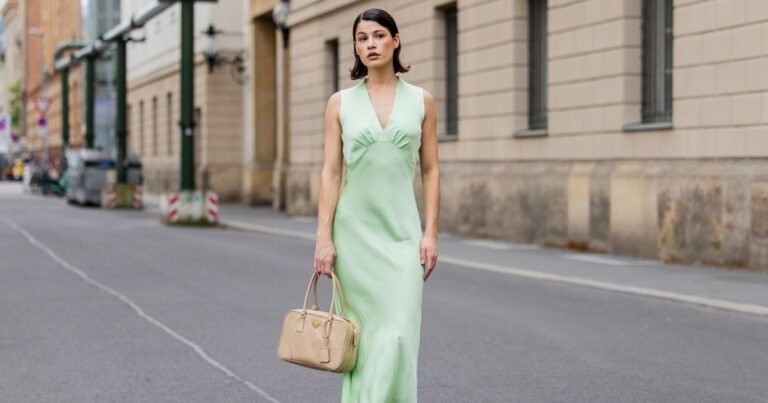 I’m 5’3″ — And These 17 Wedding Guest Dresses Fit Like a Glove