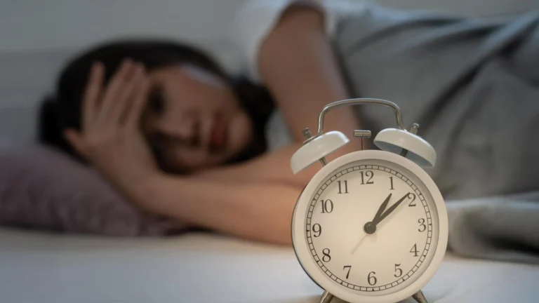Your sleep schedule could be making you sick, says massive new study
