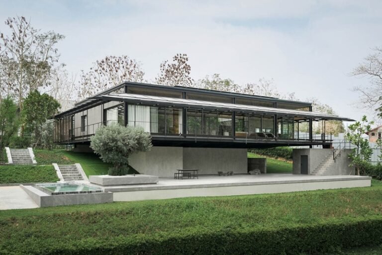 Floating Courtyard Homes : BAAN O+O
