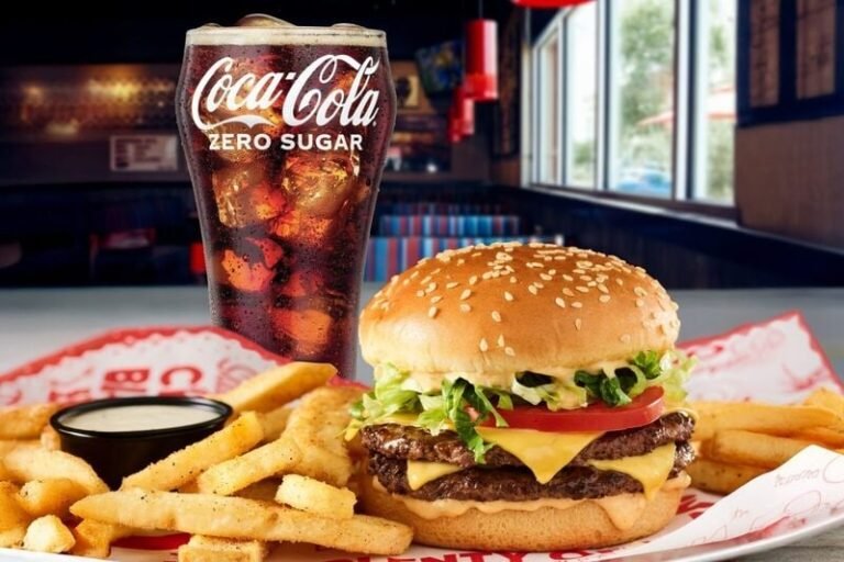 Bottomless Restaurant Burger Meals : Big Yummm Burger Deal