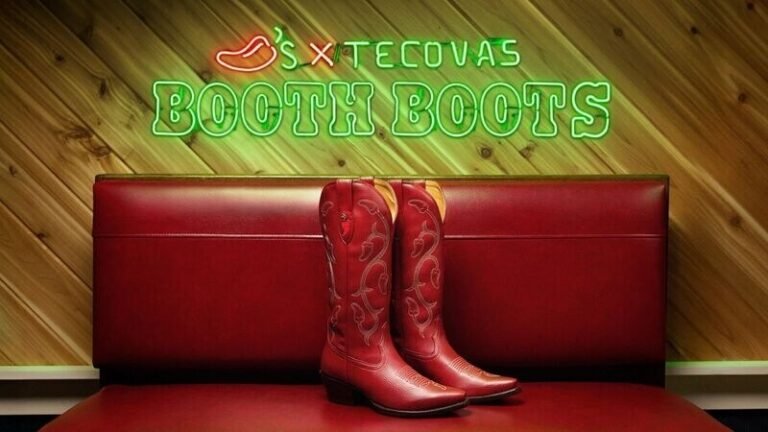 Dining-Seat-Inspired Cowboy Boots : Booth Boots