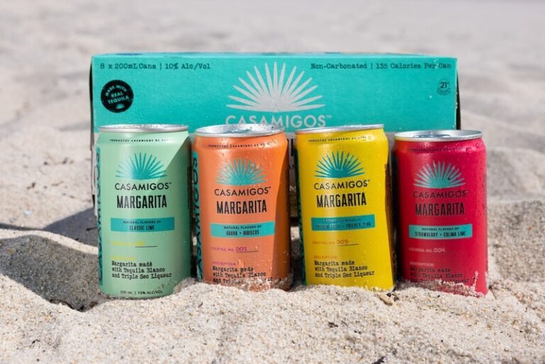 Premium Canned Margaritas : Casamigos Margaritas