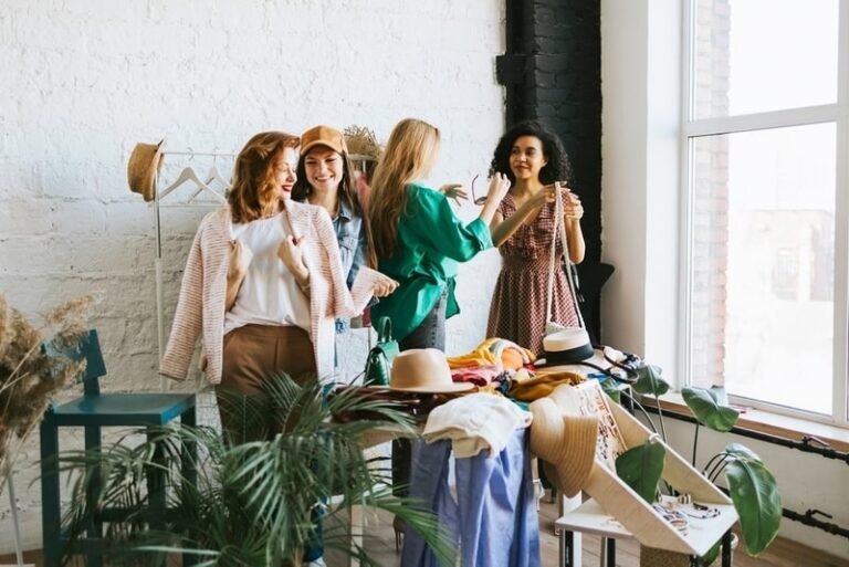 Clean the Sky – Low-Cost Clothing Swaps