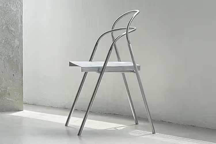 Gooseneck-Inspired Industrial Furniture : d-gc 1