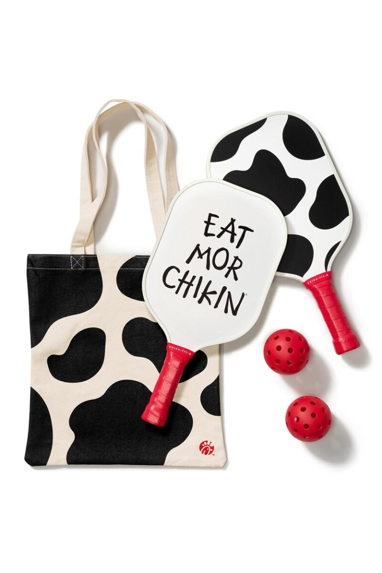 Cheeky Cow-Inspired Qsr Campaigns : Eat Mor Chikin