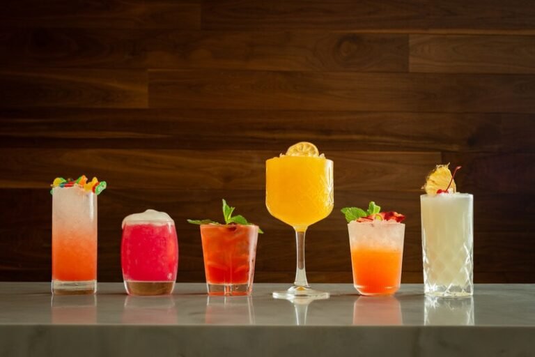 Spirit-Optional Drink Menus : Fizz by Loews Hotels