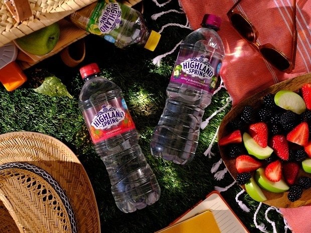 Flavor-Rich Still Spring Waters : Highland Spring Flavours