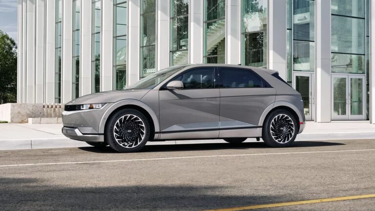5 car companies spending big bucks on solid-state EV batteries