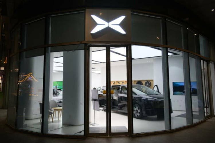 XPeng revises hiring plan for 2025 with focus on AI – report