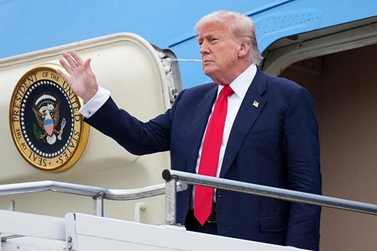 Americans skeptical of Trump tax law, see benefits for the rich: WSJ poll