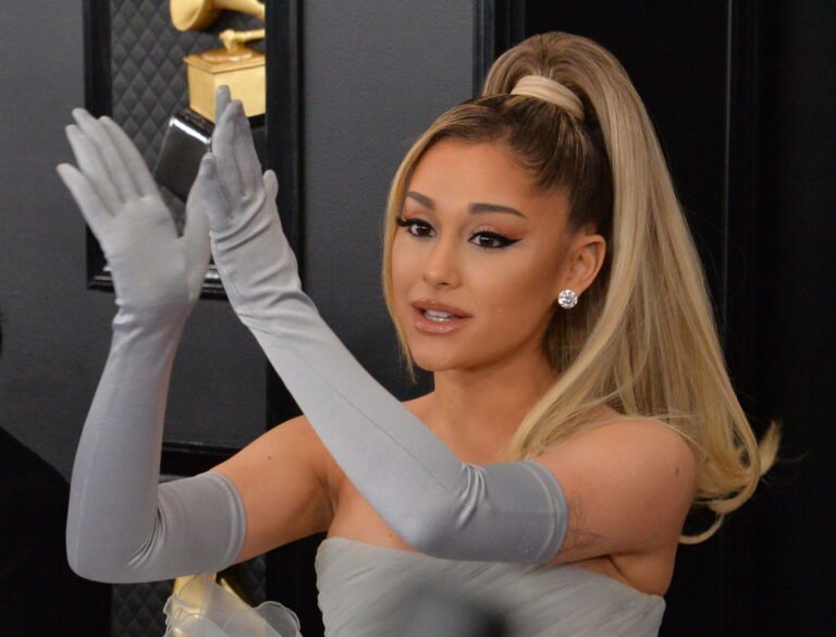 Ariana Grande’s Skinny Bizarre Look Raises Eyebrows, Fans Voice Eating Disorder Concerns in Dismay