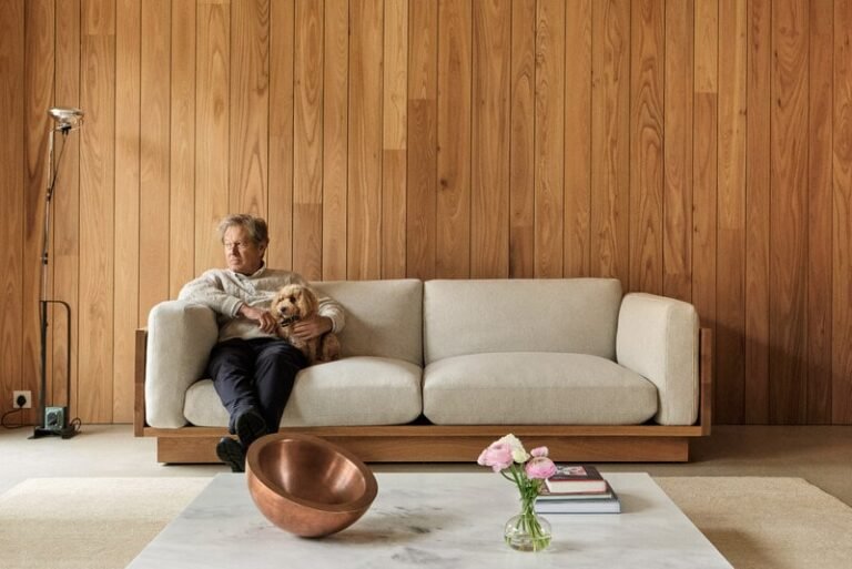Architect-Driven Modern Sofa Designs : John Pawson