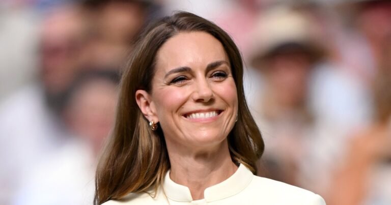 Kate Middleton’s Private Secretary Lt. Col Tom White Turns Heads