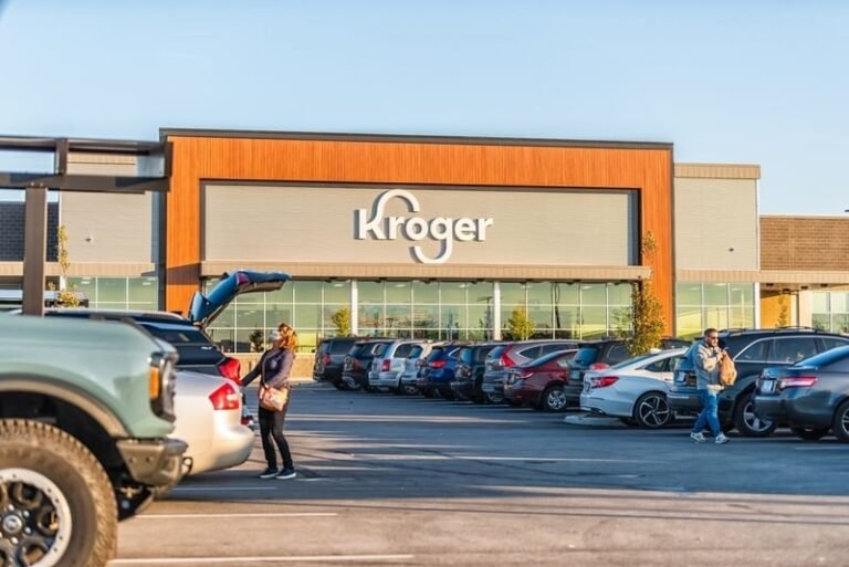 Membership-Only Retailer Events : Kroger Boost Bonus Days