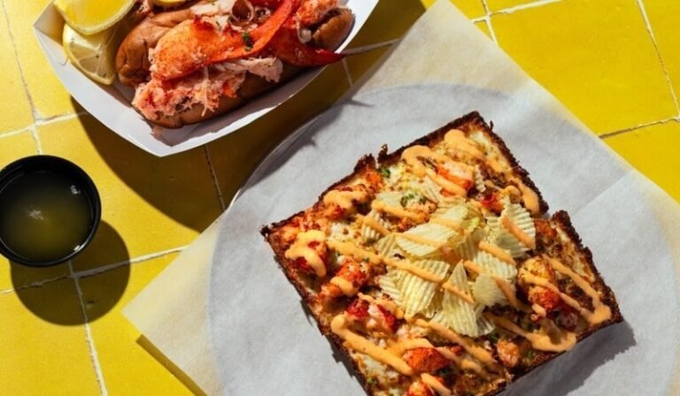 Seasonal Seafood-Topped Pizzas : Lobster Roll Pizza