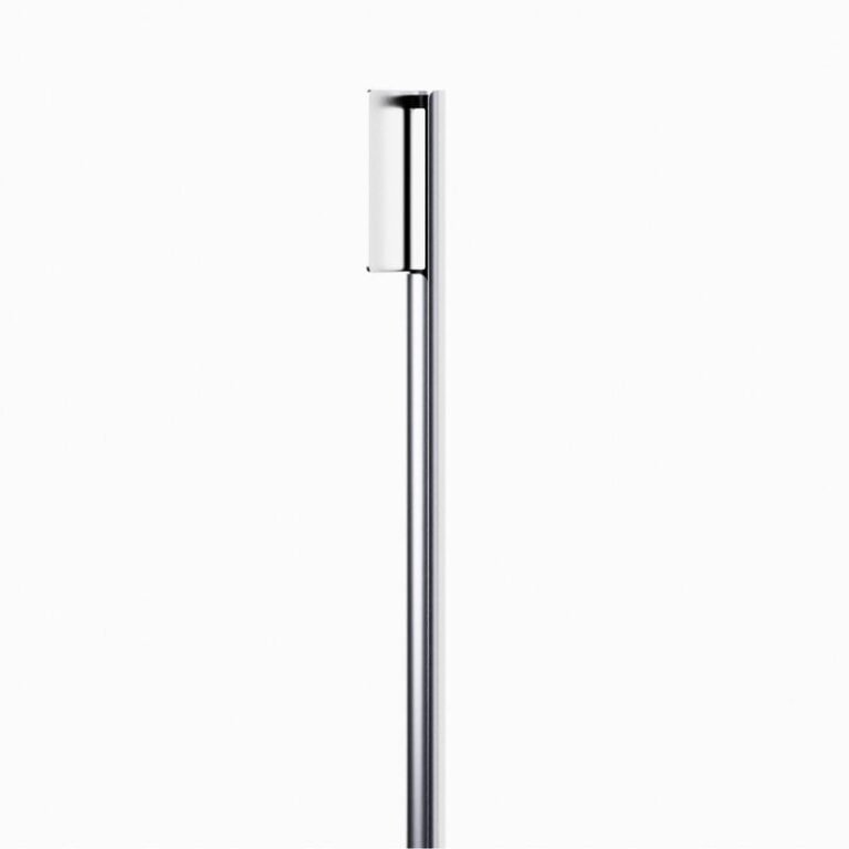 Sleek Minimal Vertical Lamps : mute lamp
