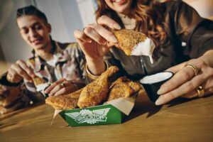 Complimentary Chicken Wing Offers : National Chicken Wing Day